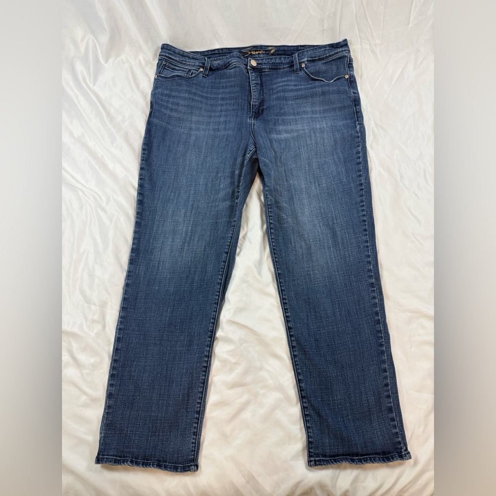 Seven7 24W Stretch Straight Leg Jeans Medium Wash Gemstone Pockets Boho Festival